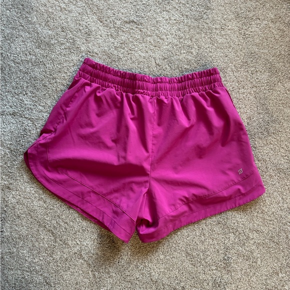 Peloton pink running shorts - Picture 2 of 4
